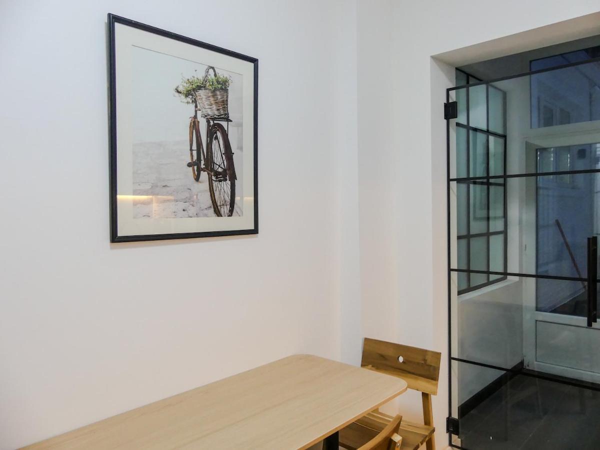 Cosy Appartement Met Tuin In Centrum Antwerpen Gratis Parking Free Parking! エクステリア 写真